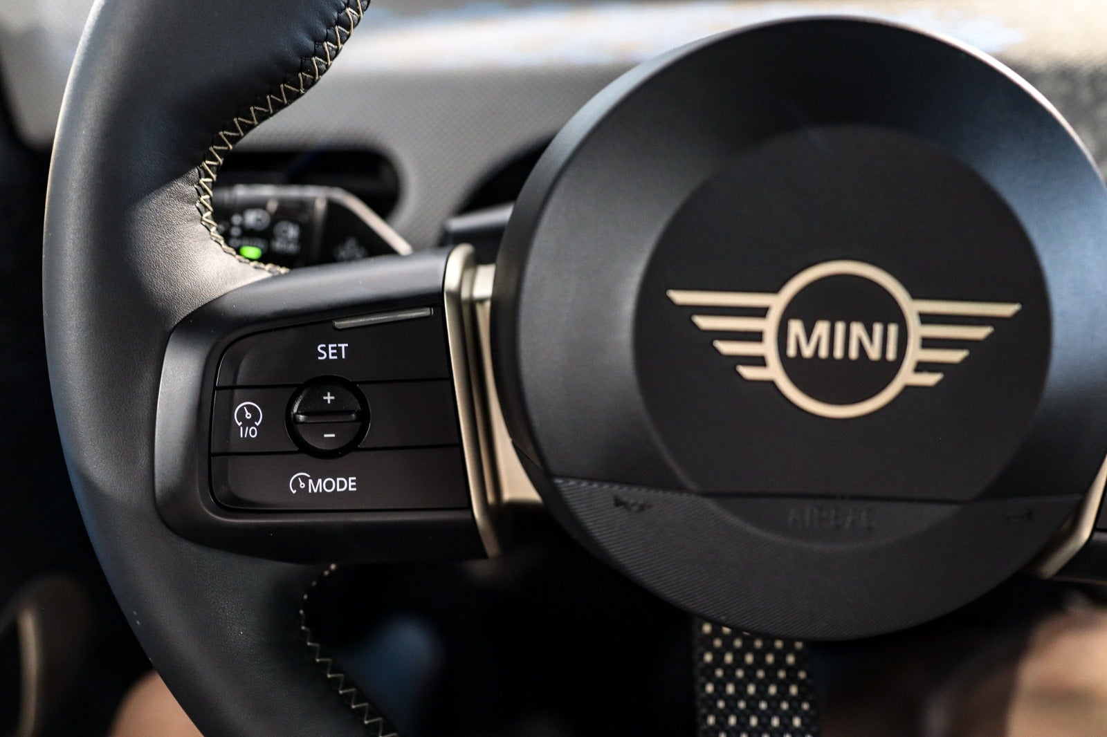 Billede af MINI Cooper SE Favoured Trim XL