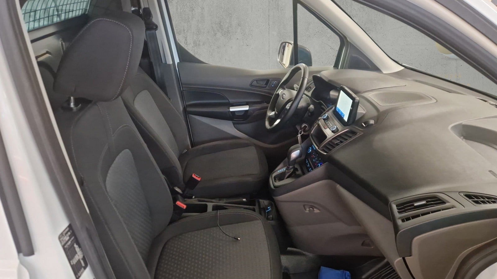 Billede af Ford Transit Connect 1,5 EcoBlue Trend aut. lang