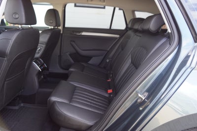 Skoda Superb TSi 180 Business Executive Combi DSG