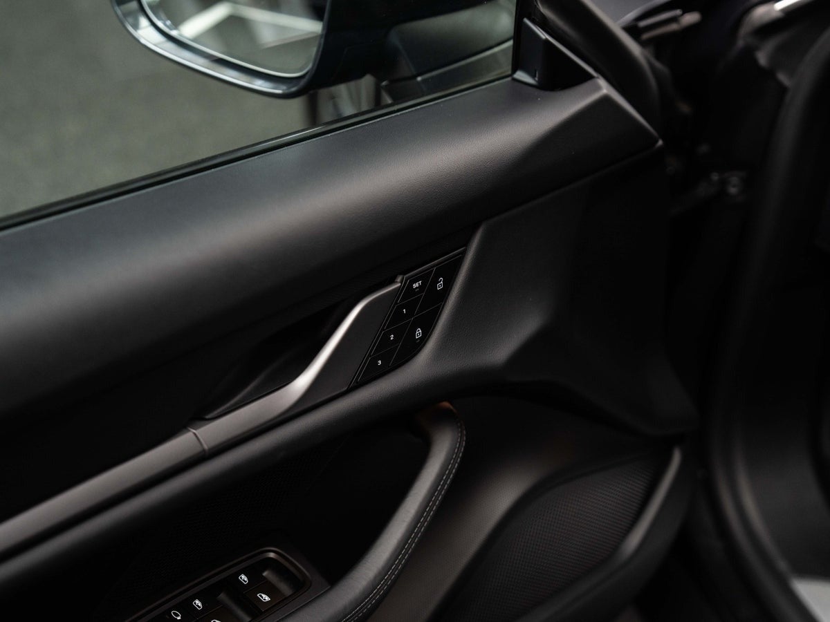 Gallery image 10 of 18