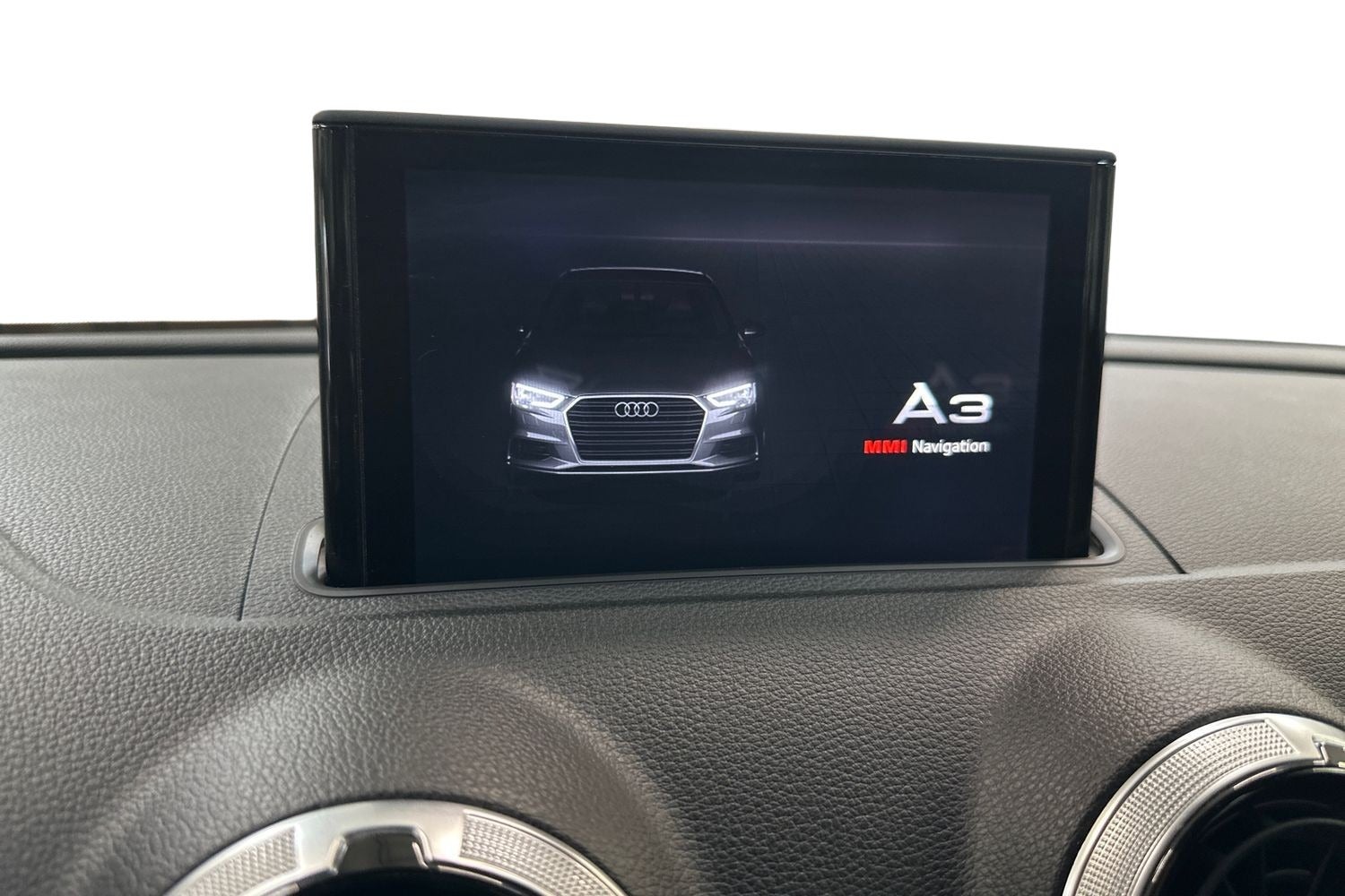 Billede af Audi A3 1,0 TFSi 116 Sportback S-tr.