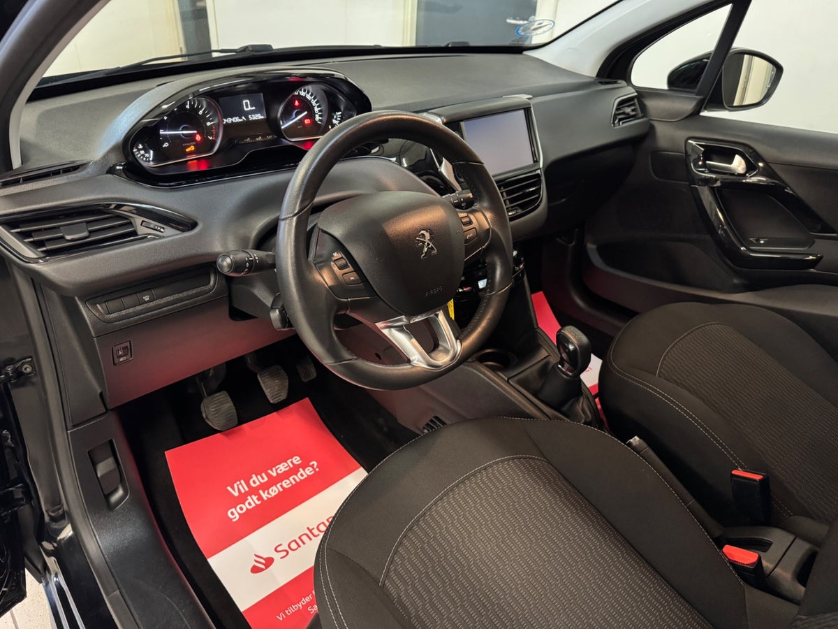 Peugeot 208 VTi 82 Active Peugeot 208 VTi 82 Active