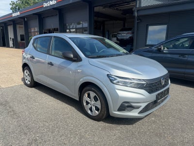 Modelår 2022 Kilometer 36.000 Drivmiddel Benzin Dacia Sandero 1,0 TCe 90 Comfort . Finansi
