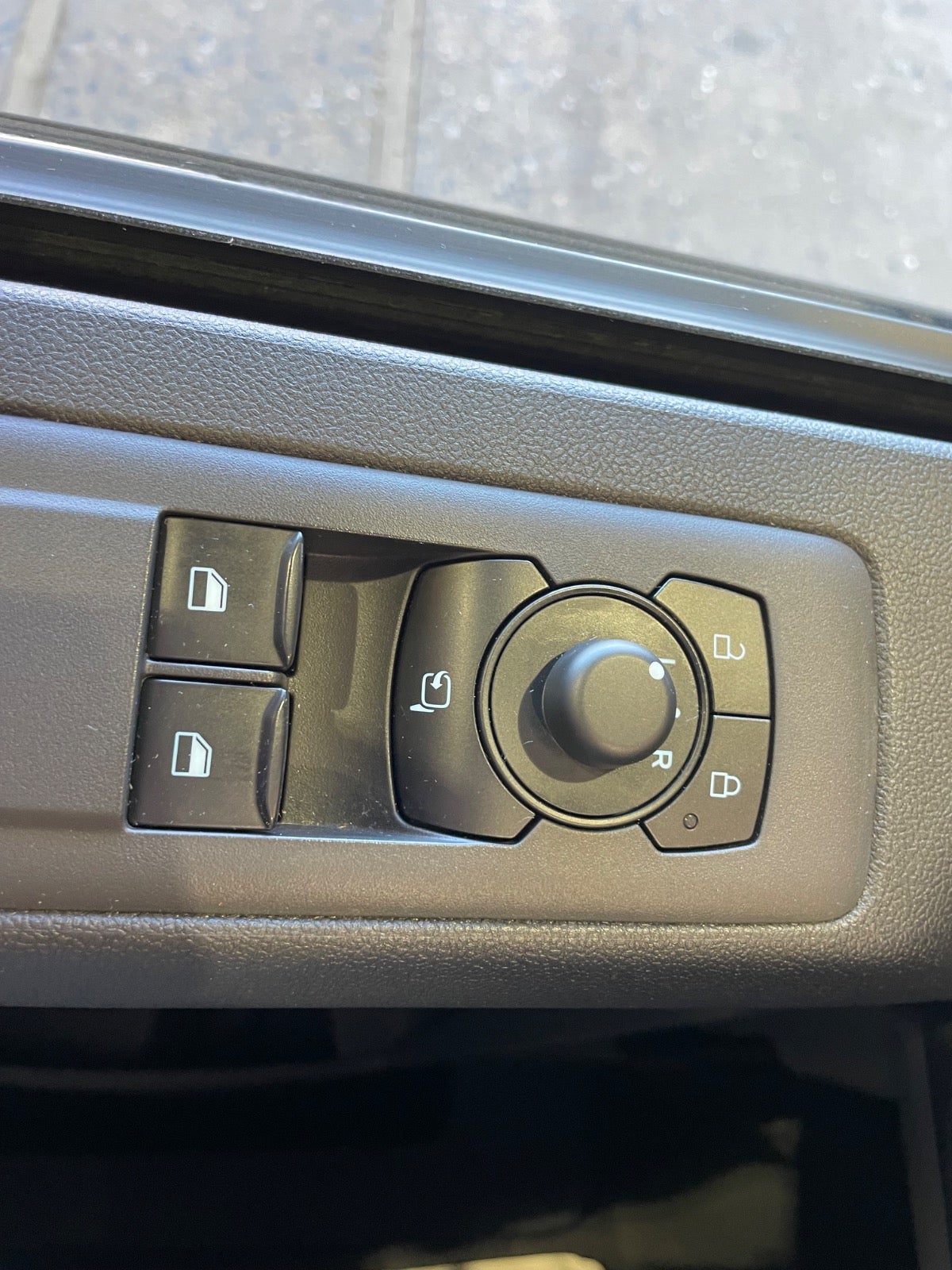 Ford Transit Custom 320L EcoBlue Trend