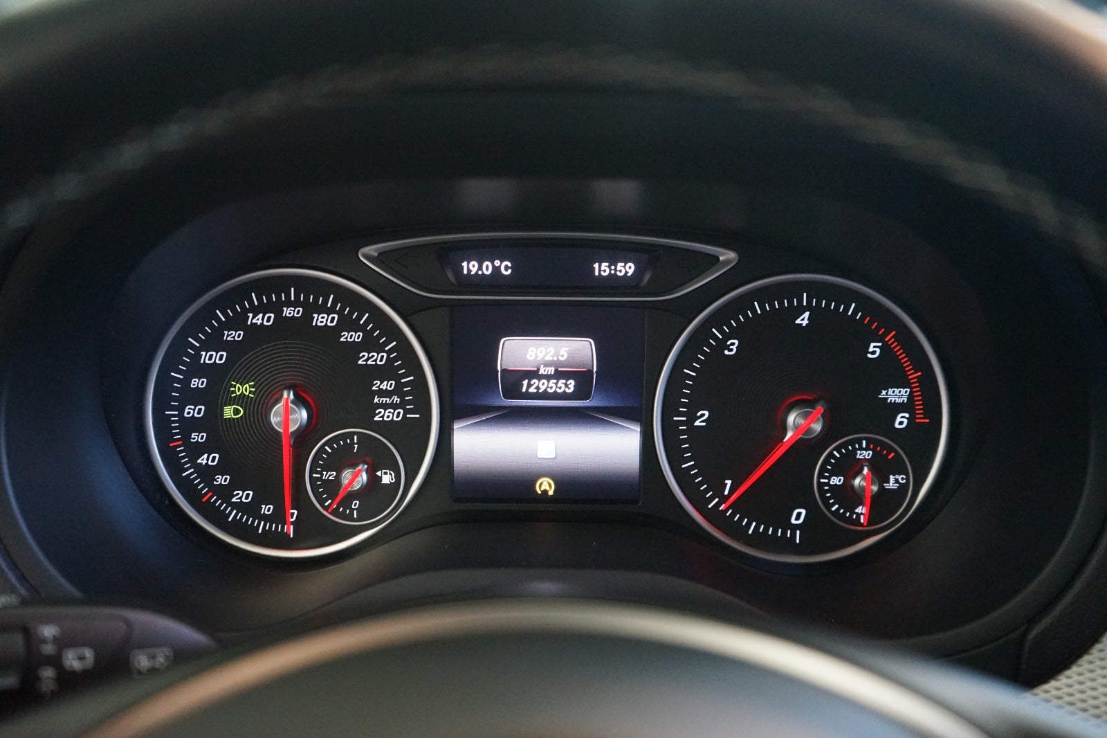 Mercedes B180
