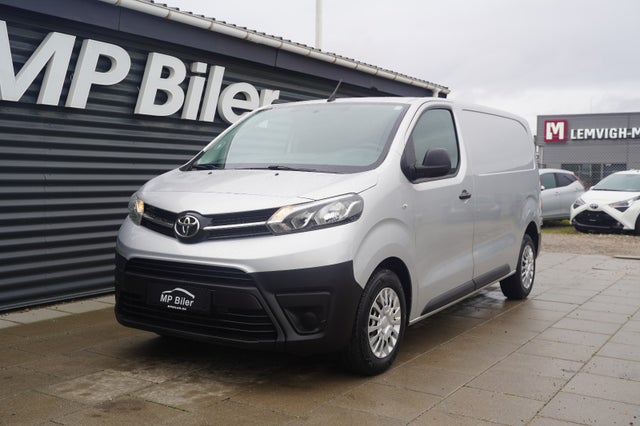 Toyota ProAce 2,0 D 120 Medium Base