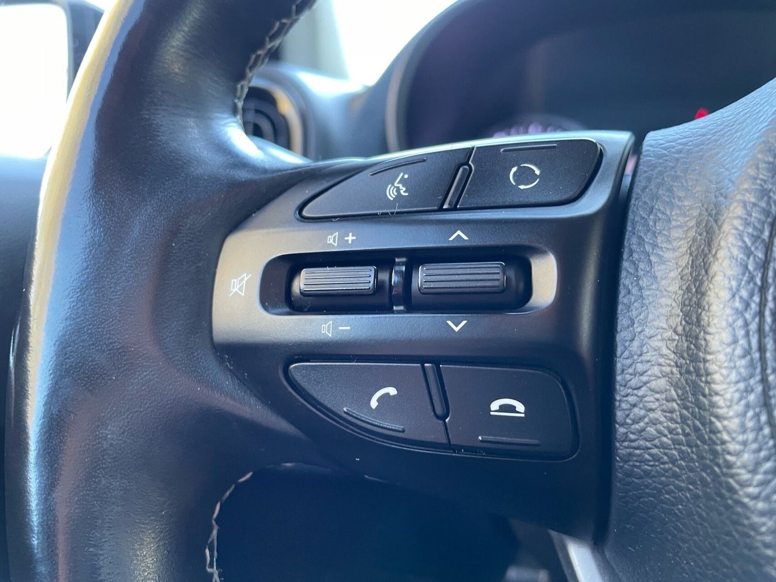 Kia Picanto MPi Attraction
