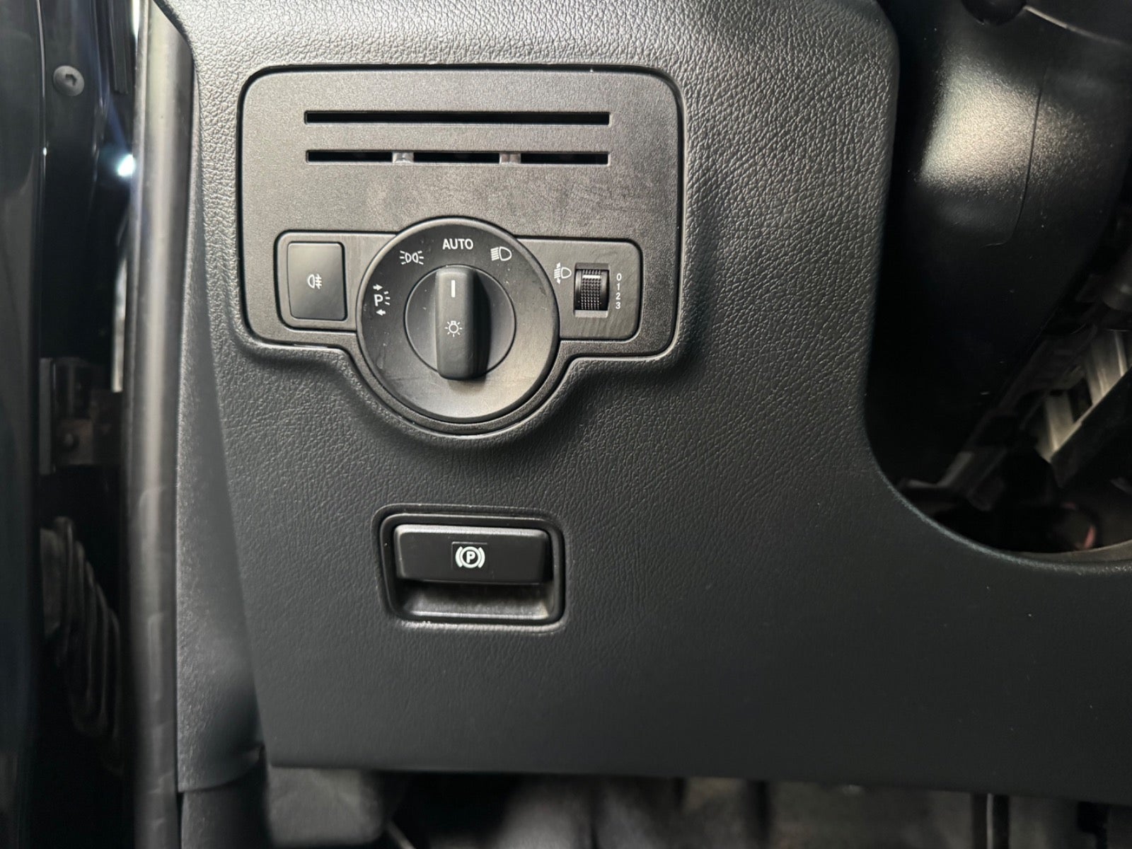 Billede af Mercedes Vito 119 2,0 CDi Kassevogn aut. L RWD