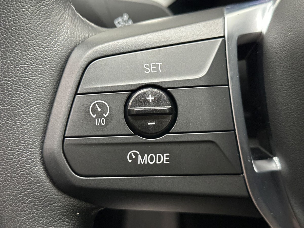 BMW iX1 eDrive20 X-Line billede 15