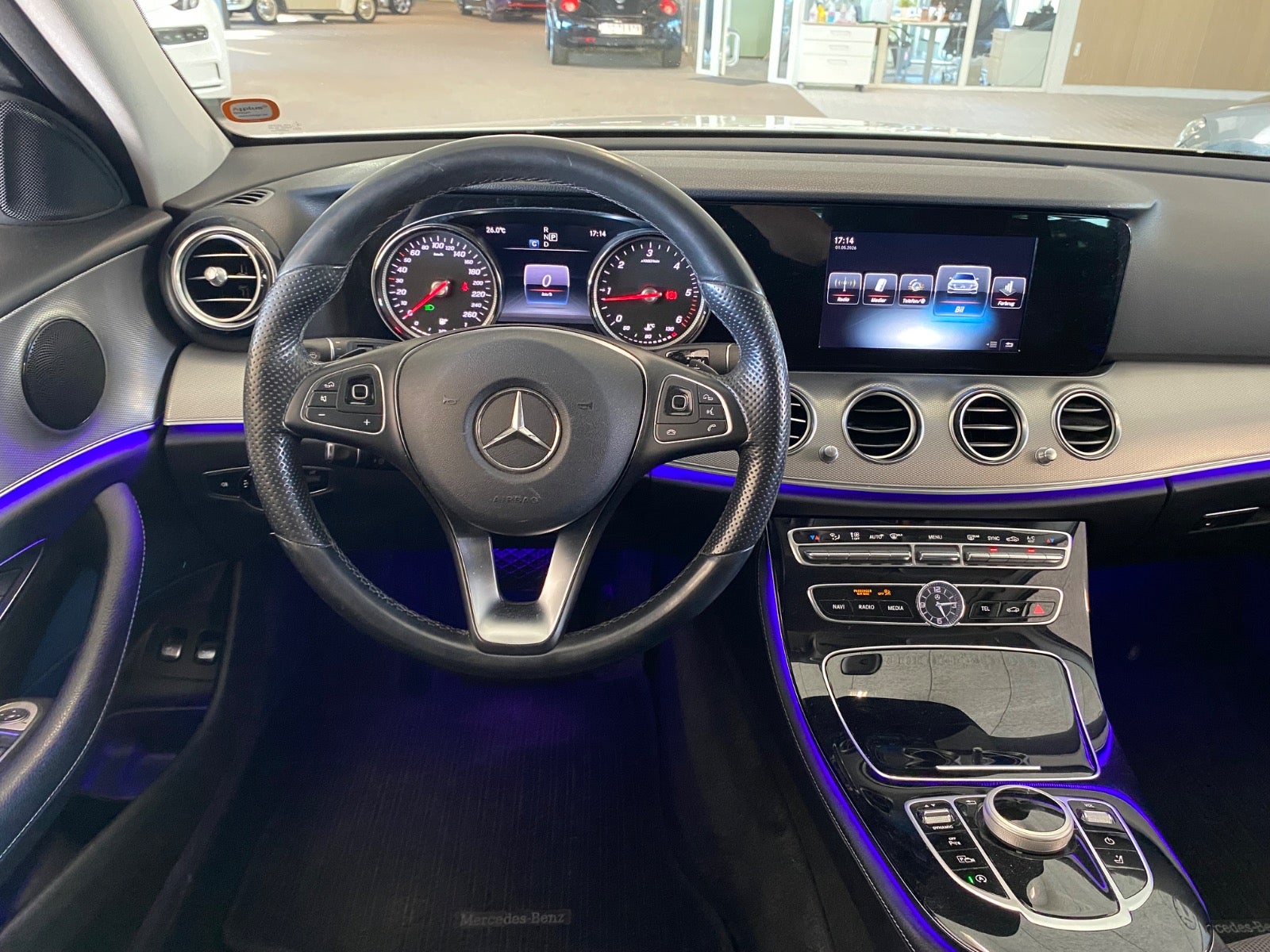 Mercedes E220 d Avantgarde stc. aut. – 13