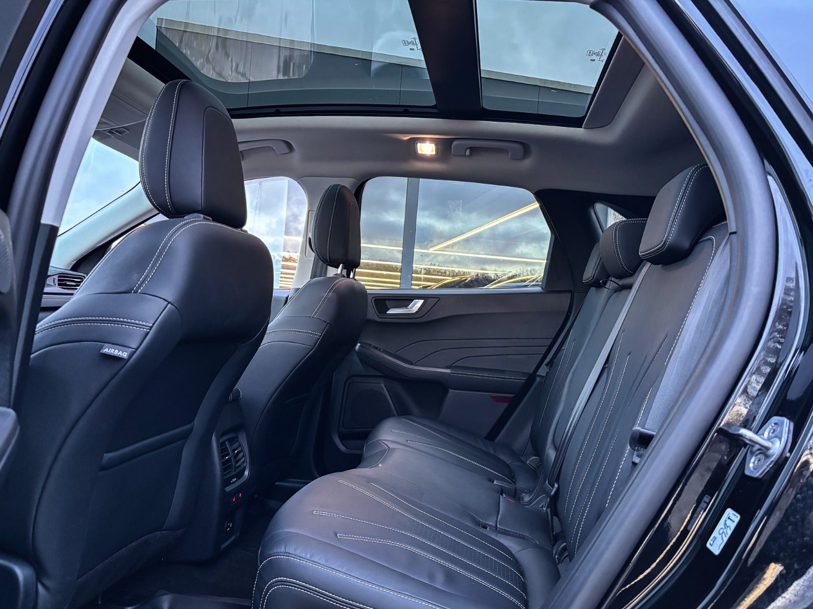 Billede af Ford Kuga 2,5 PHEV Vignale CVT