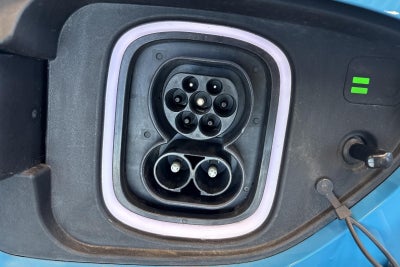 Hyundai Kona EV Trend