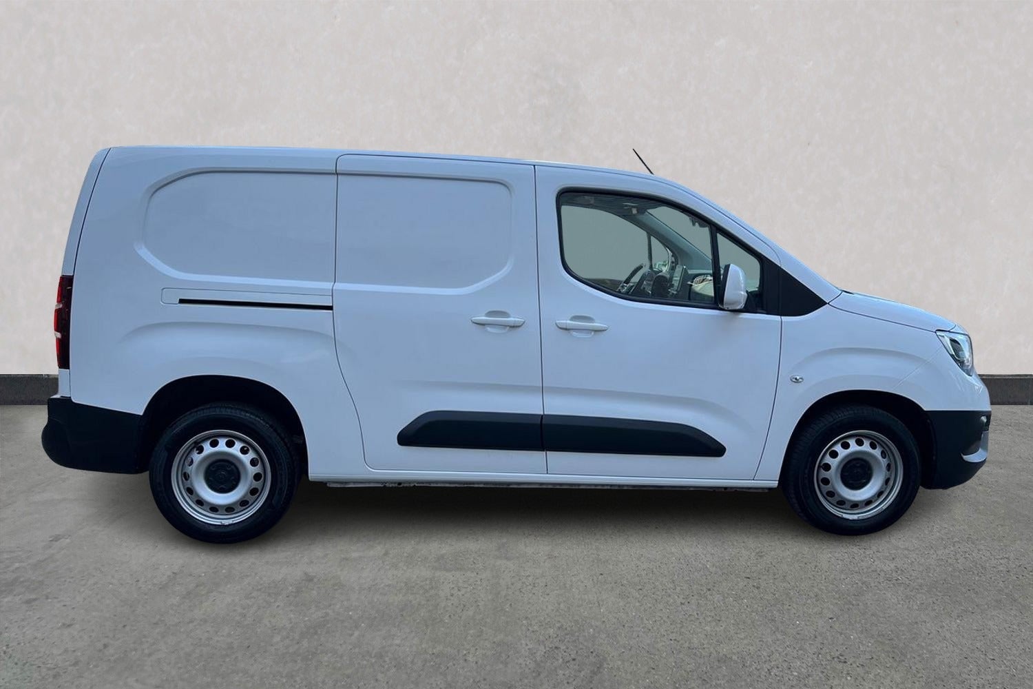 Billede af Opel Combo 1,5 D 130 Innovation L2V2 aut.