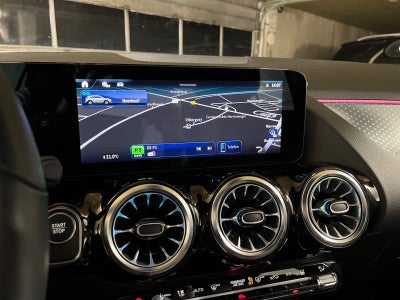 Mercedes EQA250+ Progressive Van