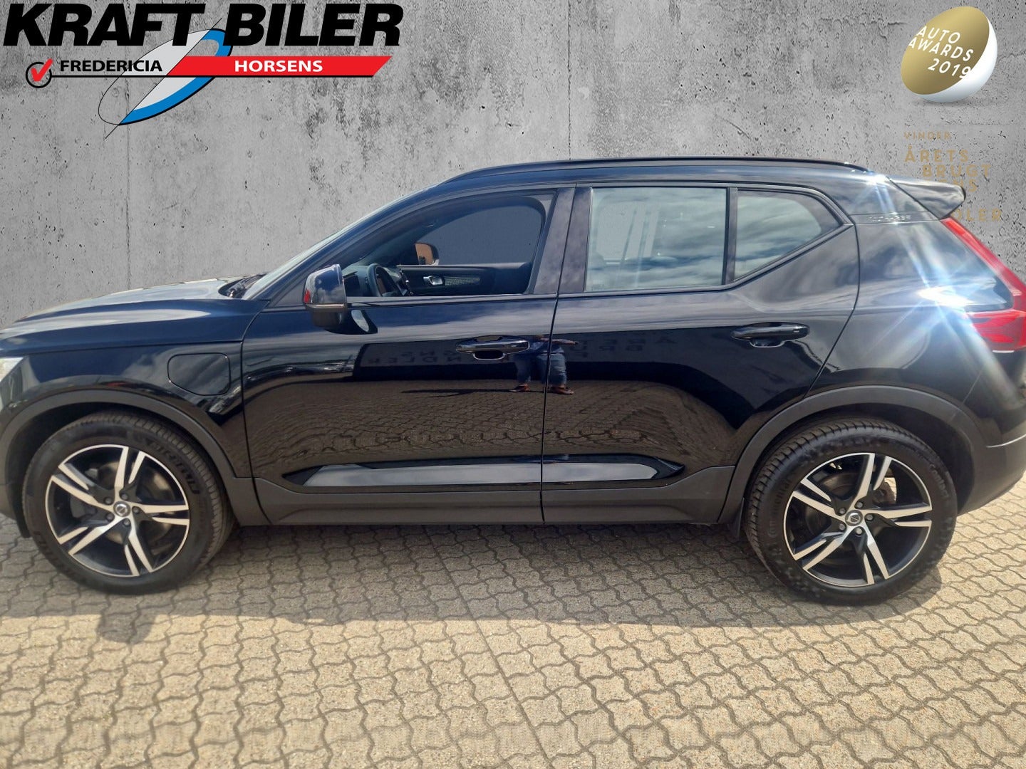 Billede af Volvo XC40 1,5 T5 ReCharge R-Design aut. Van