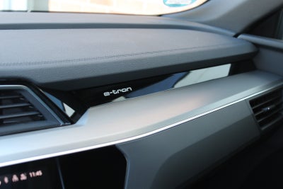 Audi Q8 e-tron S-line quattro