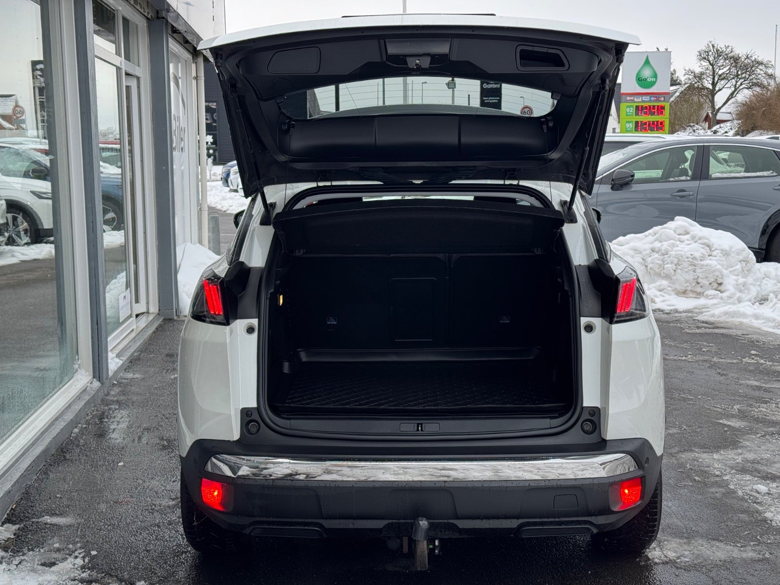 Billede af Peugeot 3008 1,6 Hybrid First Selection EAT8