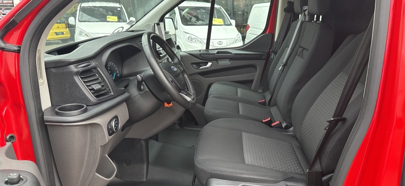 Billede af Ford Transit Custom 320L 2,0 TDCi 170 Trend aut.