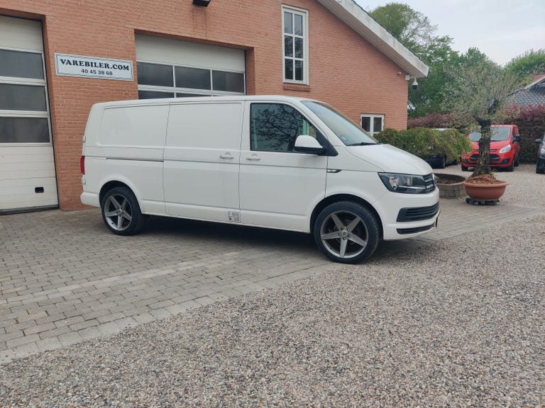 VW Transporter TDi 180 Kassevogn lang DSG