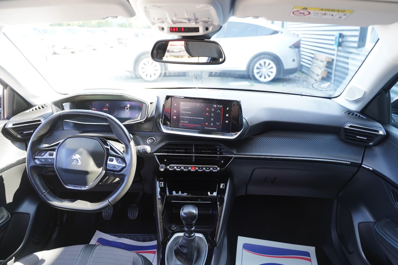 Billede af Peugeot 208 1,5 BlueHDi 100 Allure Pack