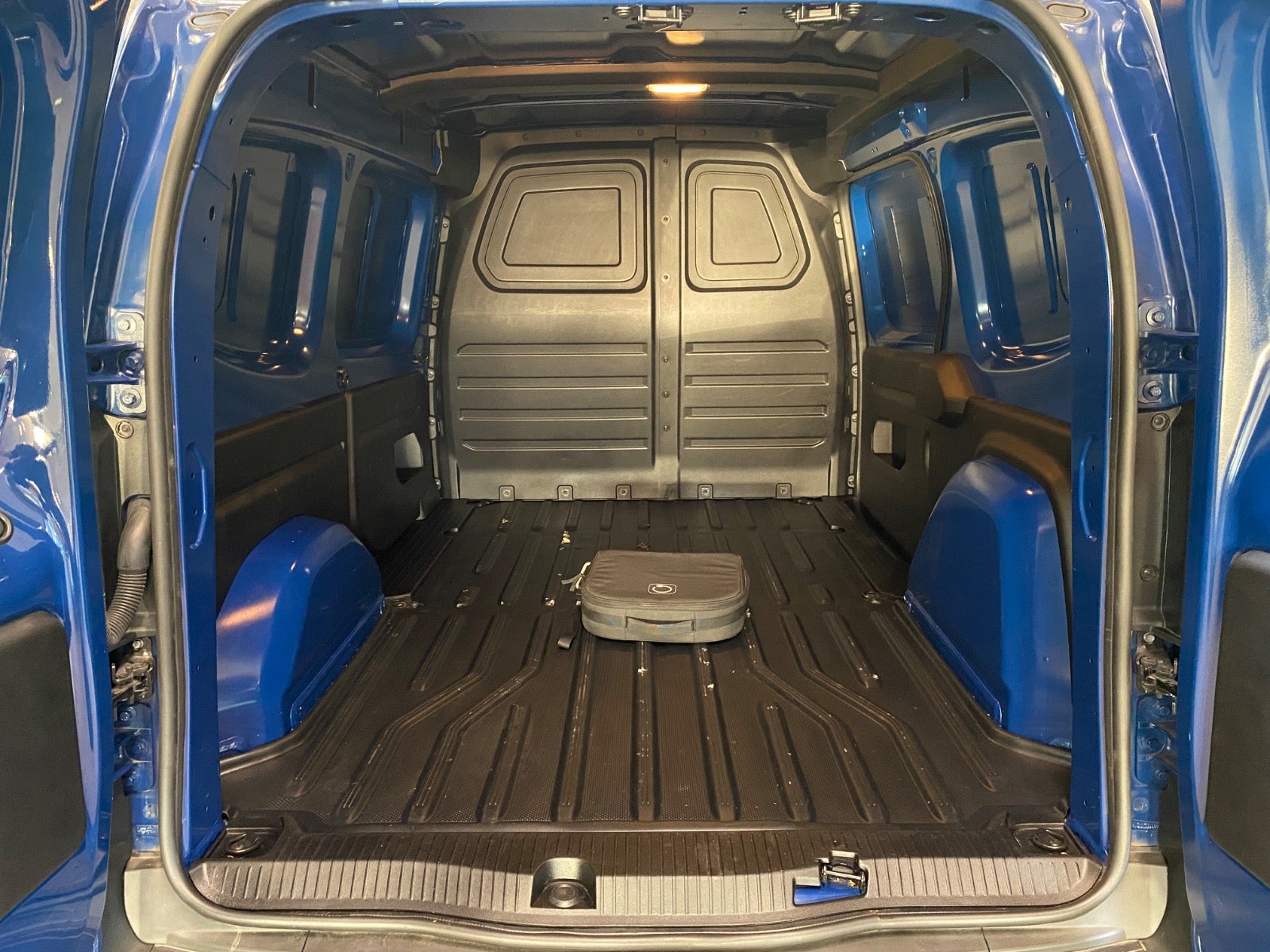Mercedes eCitan A3 Basis Van – 6