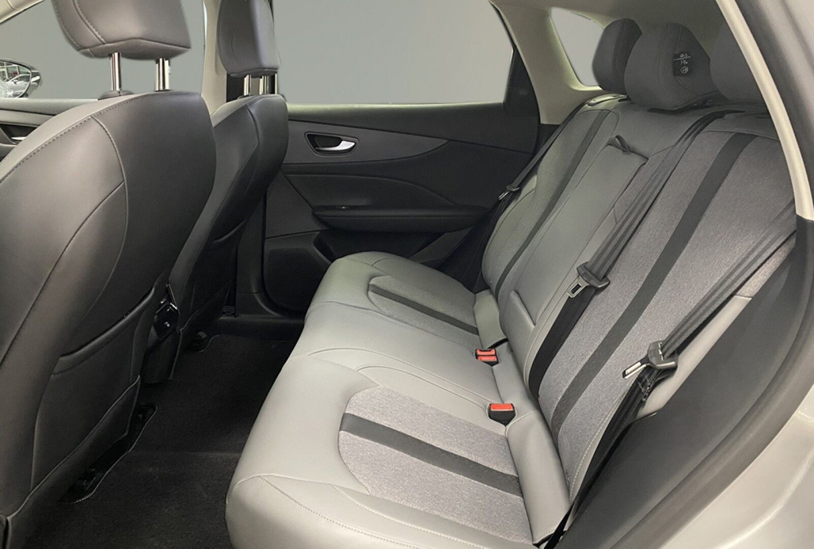 MG MGS5 Luxury