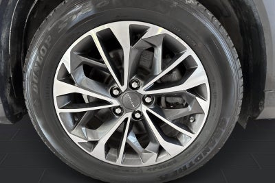 Maxus Euniq6