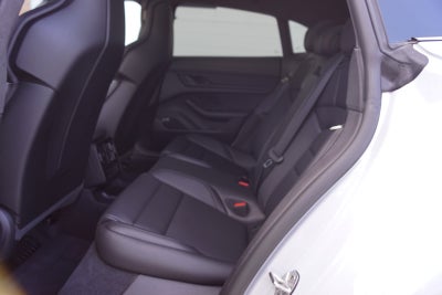 Porsche Taycan GTS Performance+ Sport Turismo