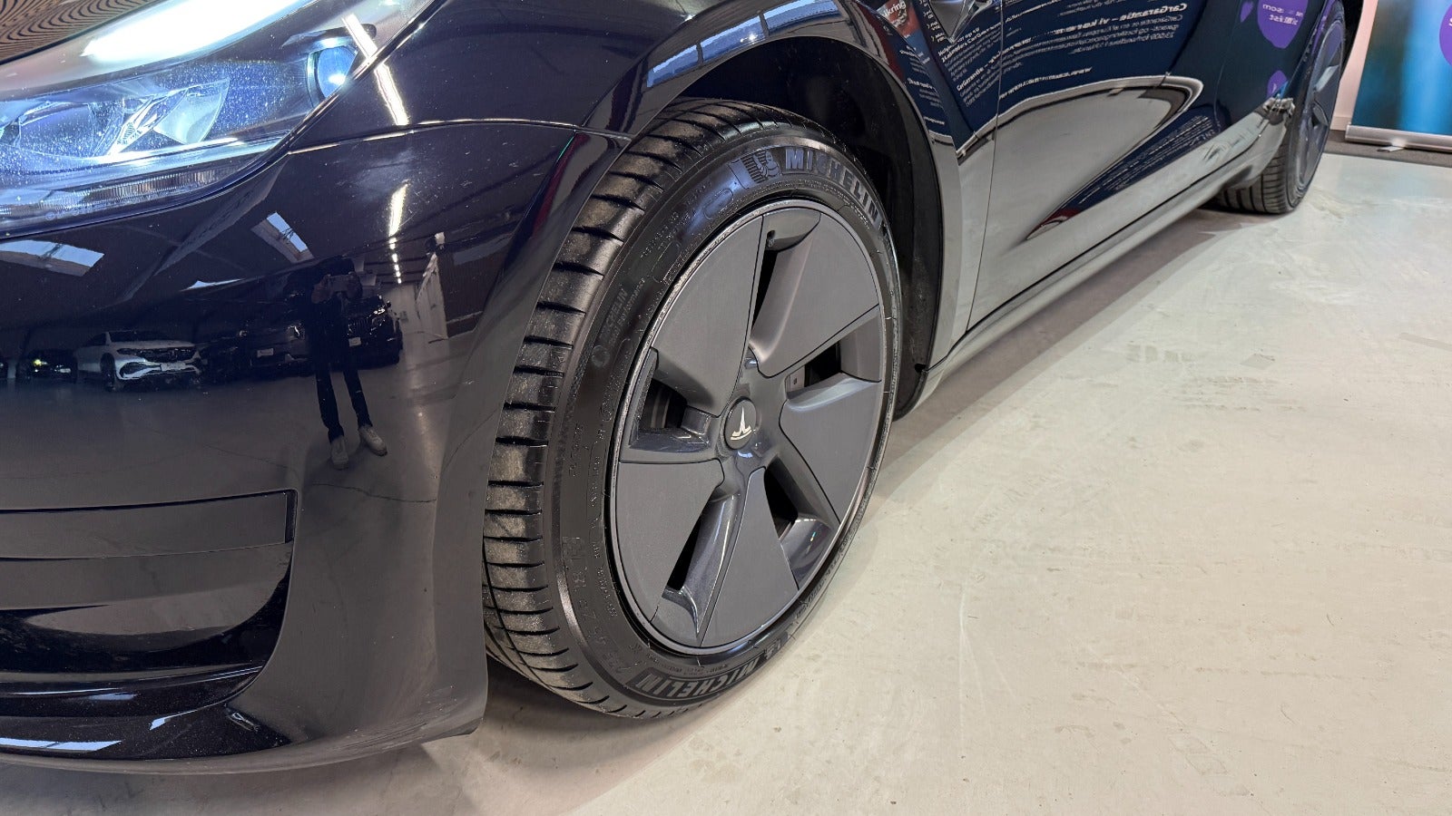 Billede af Tesla Model 3 Standard Range+ RWD