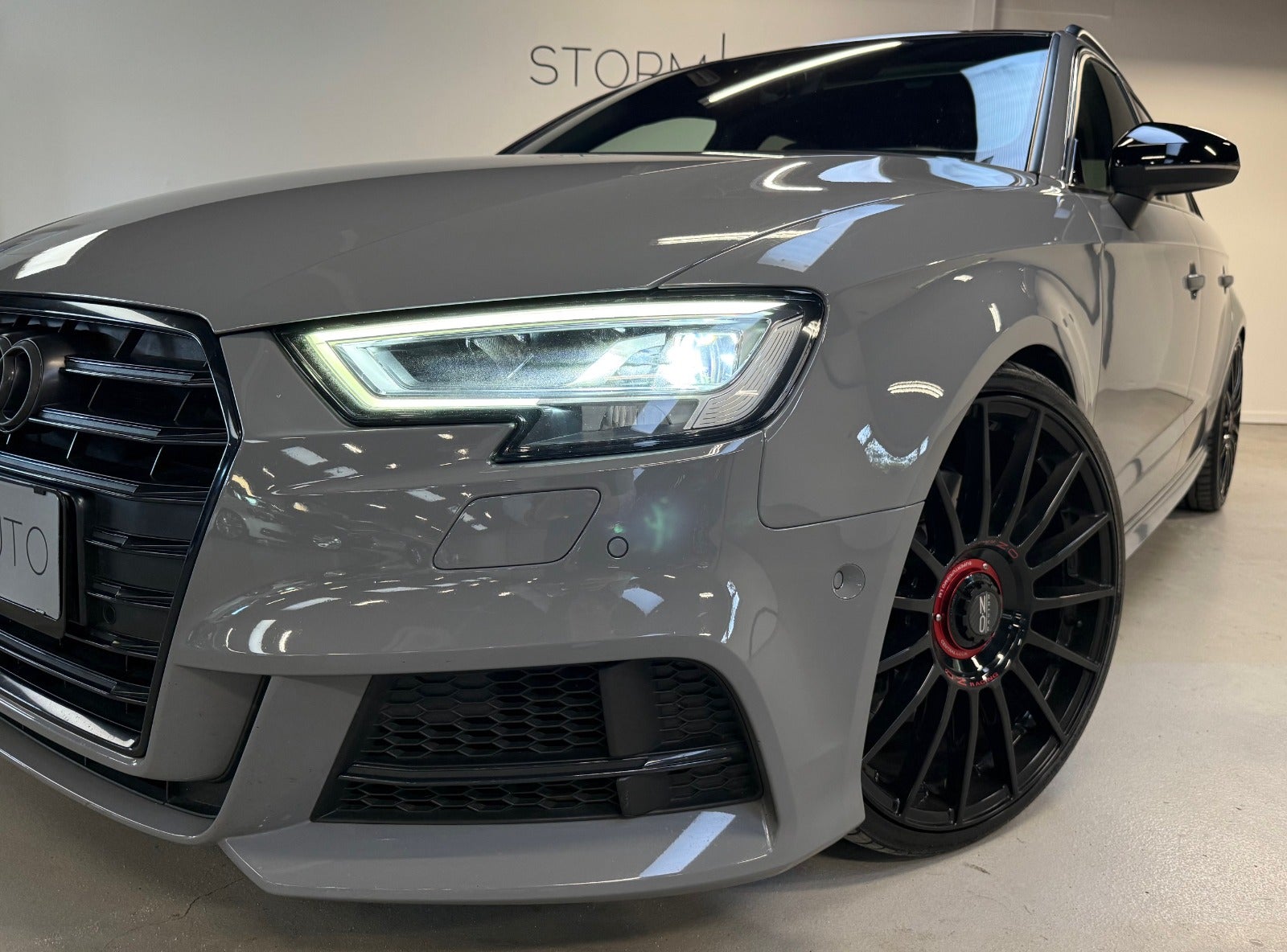 Audi S3 TFSi Sportback quattro S-tr.