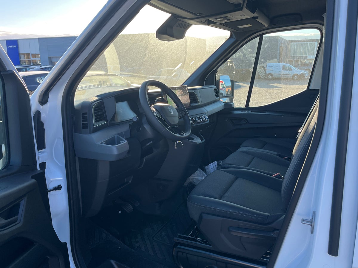 Renault Master V T35 E-Tech L3H2 Kassevogn Tekno billede 5