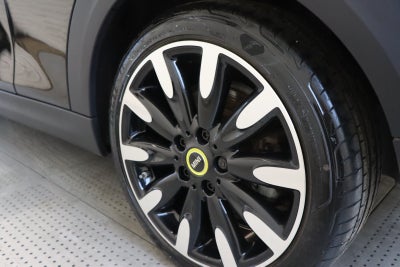 MINI Cooper SE Experience