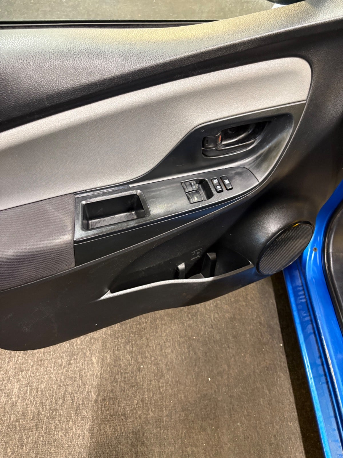 Billede af Toyota Yaris 1,0 VVT-i T1