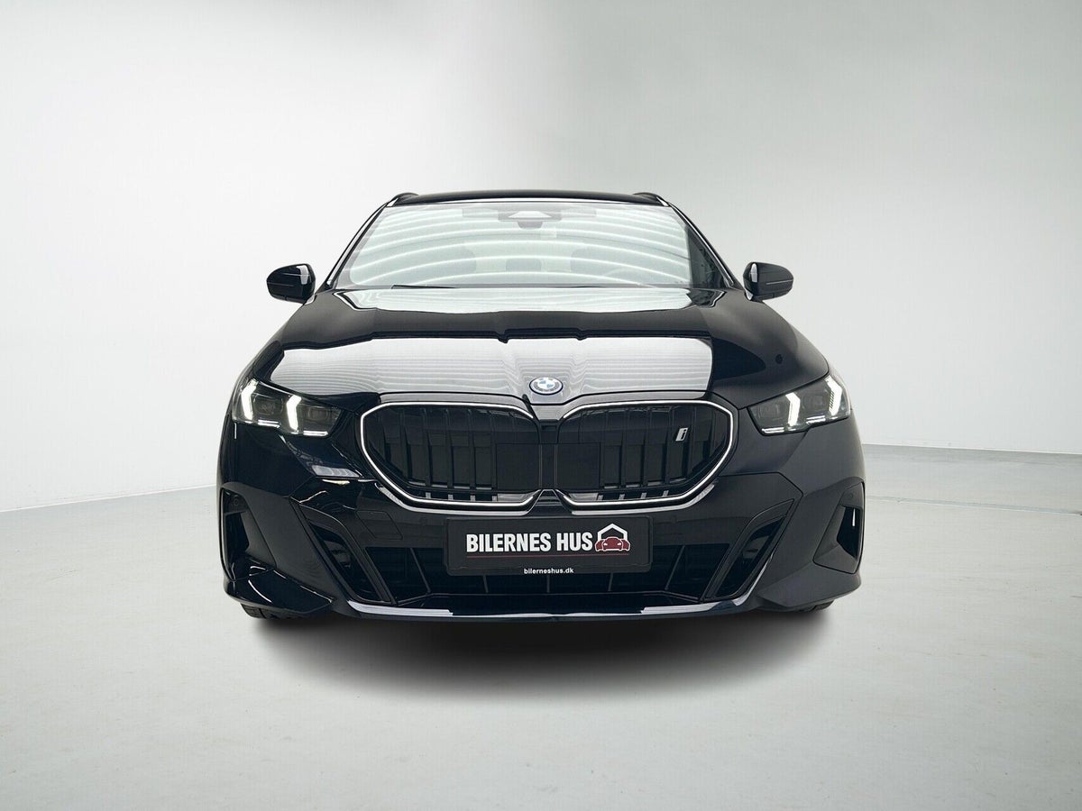 BMW i5 eDrive40 Touring M-Sport Pro billede 8