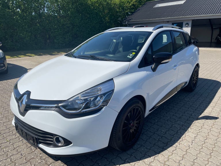 Renault Clio IV TCe 90 Expression Sport Tourer