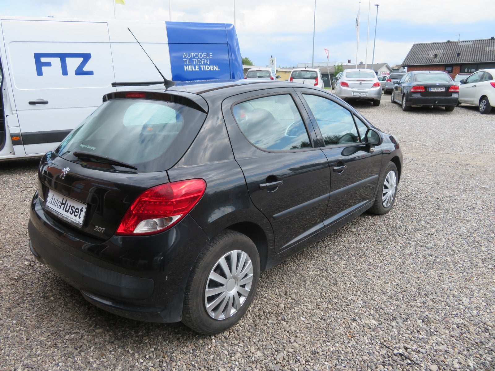 Peugeot 207 2009