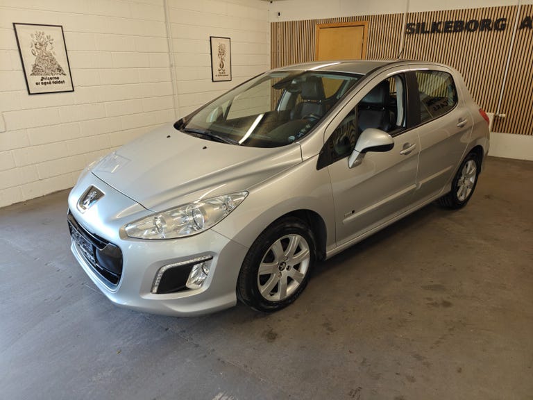 Peugeot 308 VTi Premium