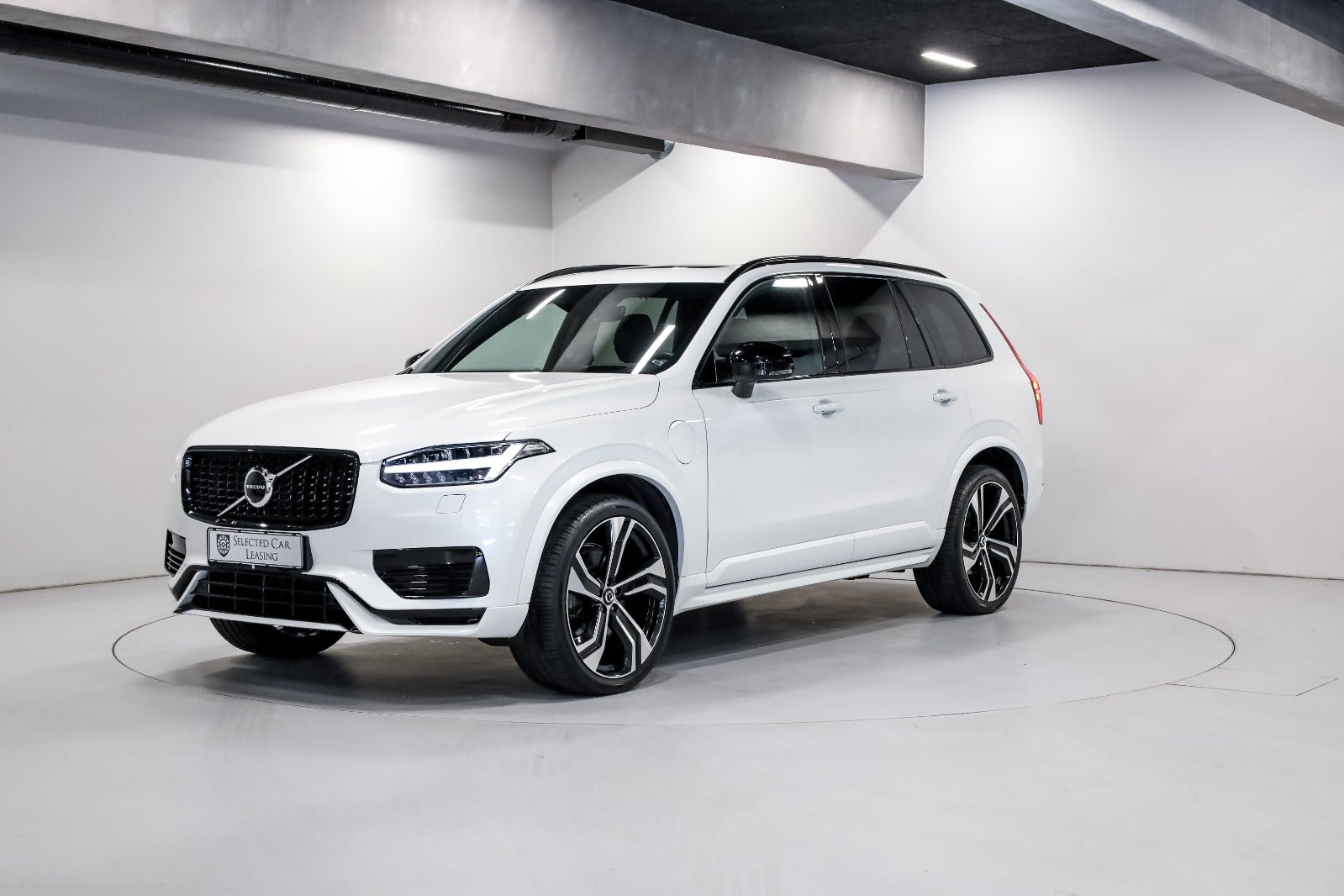 Volvo XC90 2,0 T8 ReCharge R-Design aut. AWD 7prs