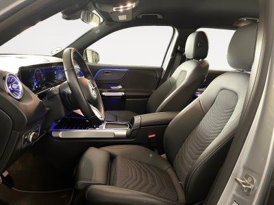 Mercedes EQB250+ Progressive Van