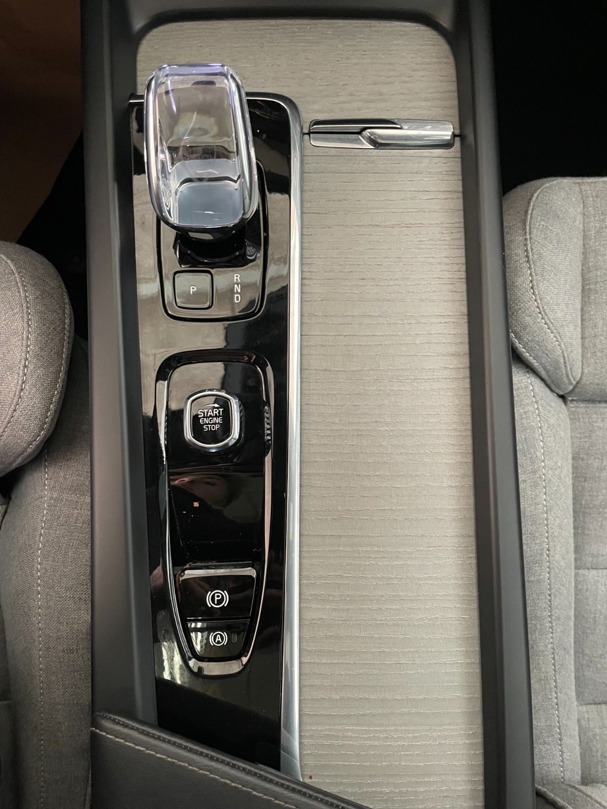 Billede af Volvo XC60 2,0 T6 ReCharge Ultimate Bright aut. AWD