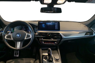 BMW 530e Touring M-Sport aut.