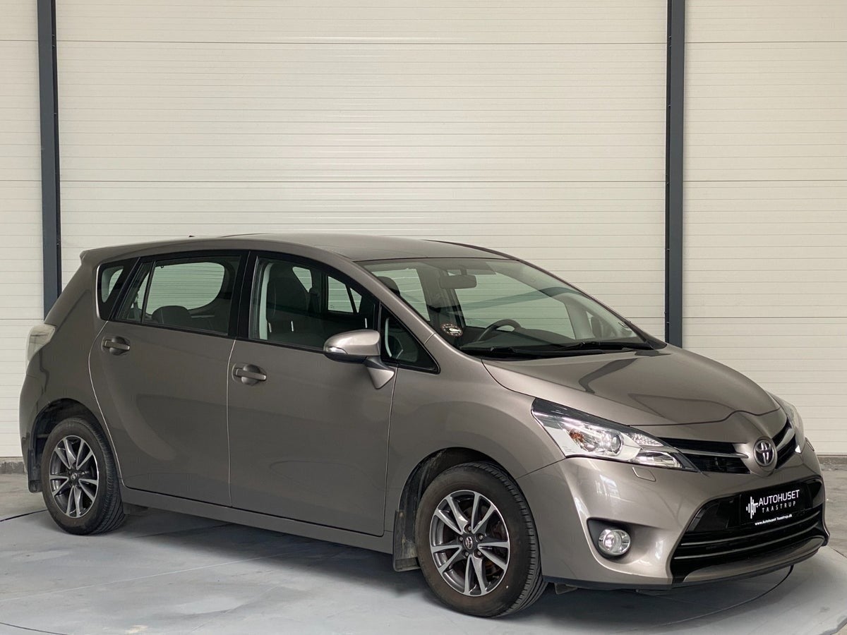 Toyota Verso 2014