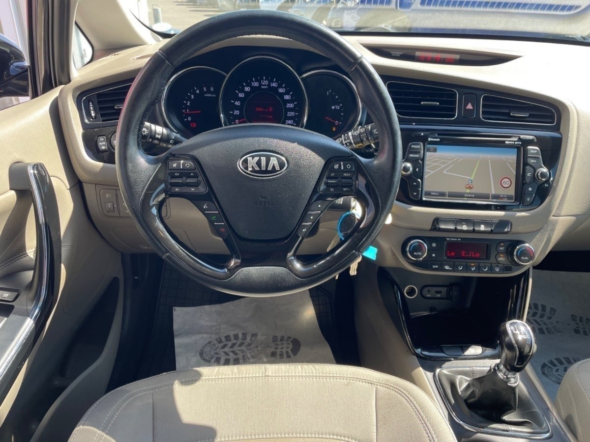 Billede af Kia Ceed 1,6 CRDi 128 Premium SW