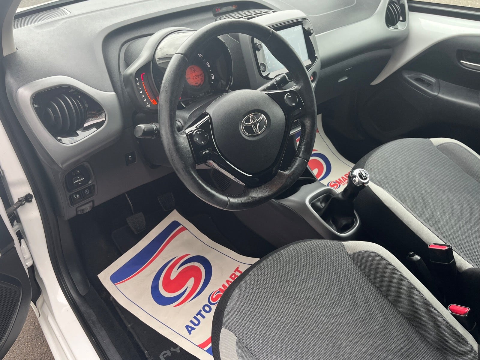 Billede af Toyota Aygo 1,0 VVT-i x-press