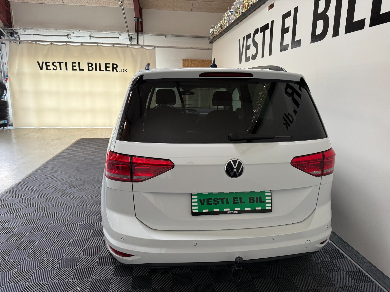 VW Touran TDi 150 Comfortline DSG Van