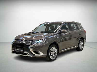 Mitsubishi Outlander 2,4 PHEV Intense CVT 4WD 5d