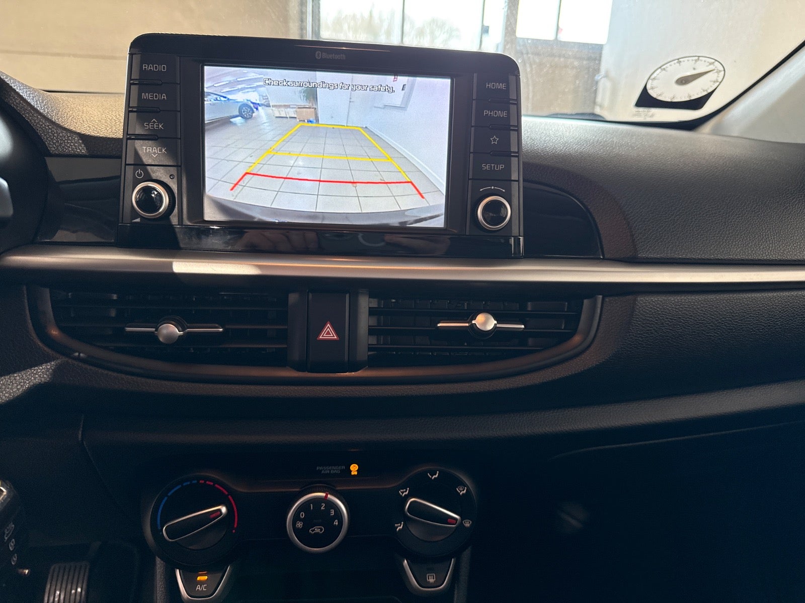 Kia Picanto MPi Attraction