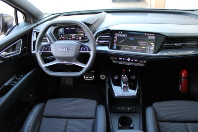 Audi Q4 e-tron S-line