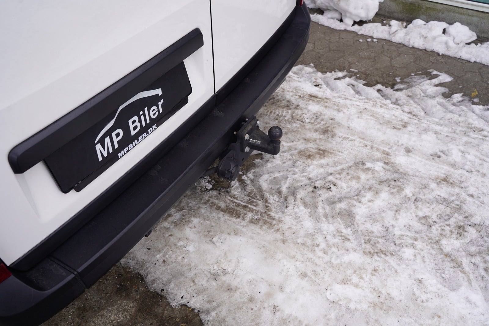 Billede af VW Crafter 35 2,0 TDi 140 Kassevogn L3H2