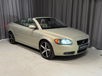 Volvo C70 2,4 D5 Momentum aut. 2d
